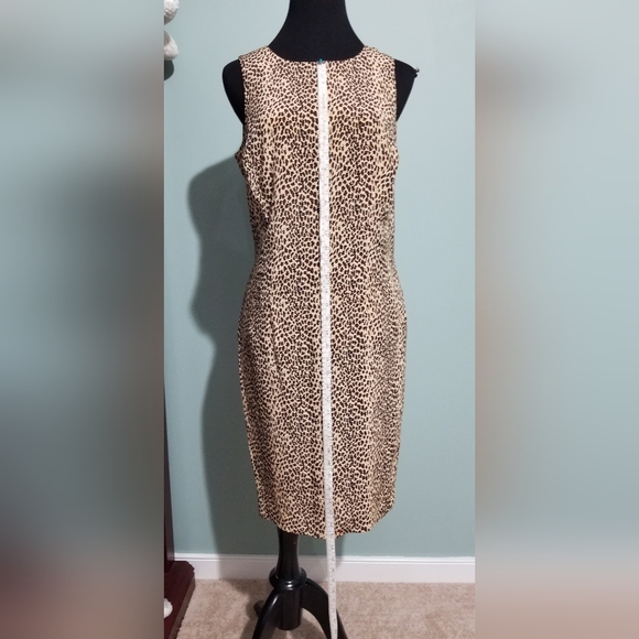 Vintage 90s Maggy London Silk Leopard Print Sheath Dress - Picture 5 of 12